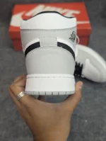 Air Jordan 1 || Grade 1:1 - Image 4