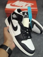 Air Jordan 1 Panda || Grade 1:1 - Image 3