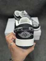 Air Jordan 1 | Grade 1:1 - Image 4